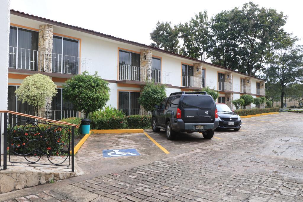 Hotel Plaza Palenque Dış mekan fotoğraf