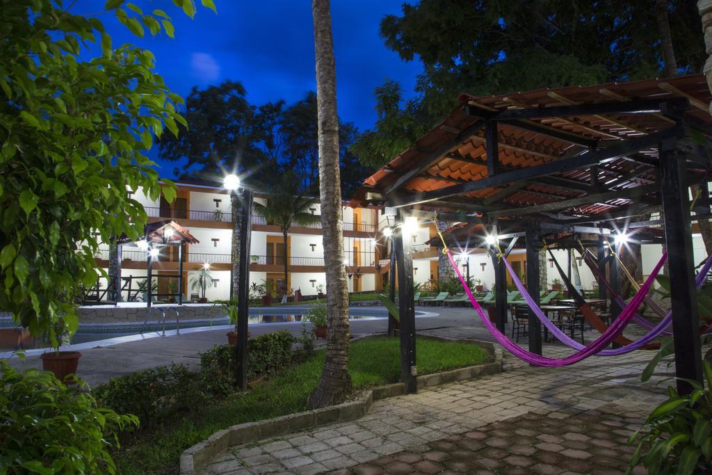 Hotel Plaza Palenque Dış mekan fotoğraf